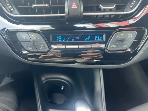 Toyota C-HR - Afbeelding 27 van 30