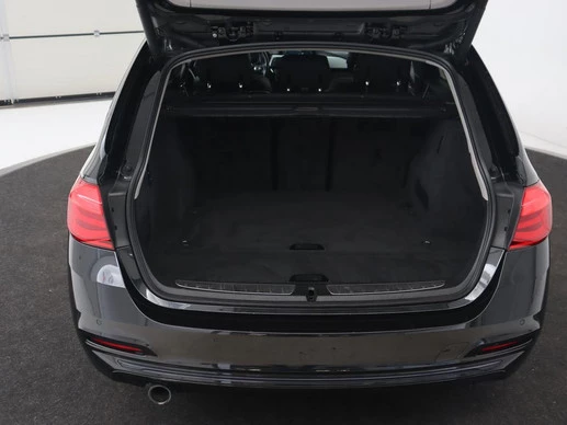 BMW 3 Serie - Afbeelding 11 van 30