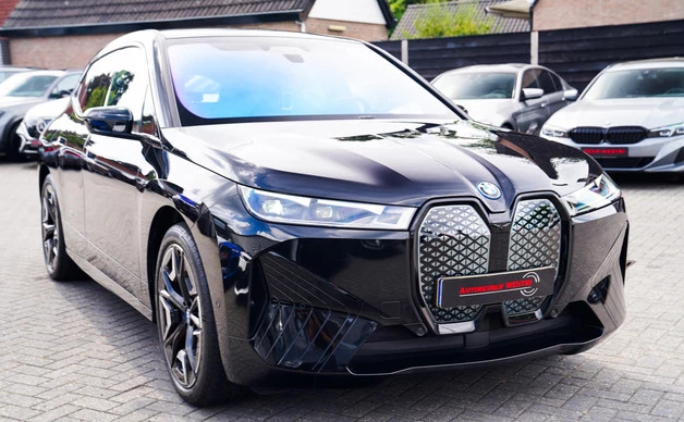 BMW iX - Afbeelding 8 van 30