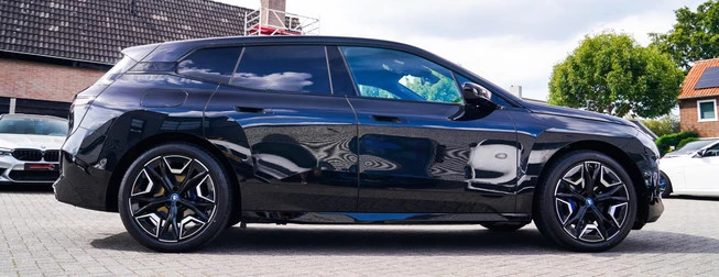 BMW iX - Afbeelding 12 van 30