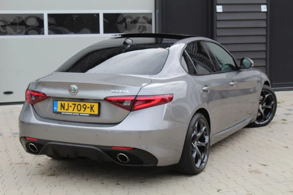 Alfa Romeo Giulia - Afbeelding 8 van 30