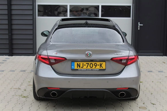 Alfa Romeo Giulia - Afbeelding 18 van 30