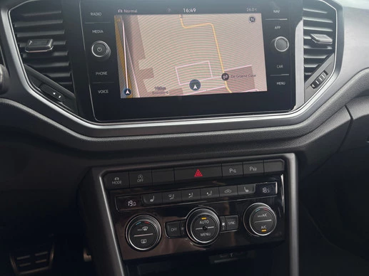 Volkswagen T-Roc - Afbeelding 10 van 16