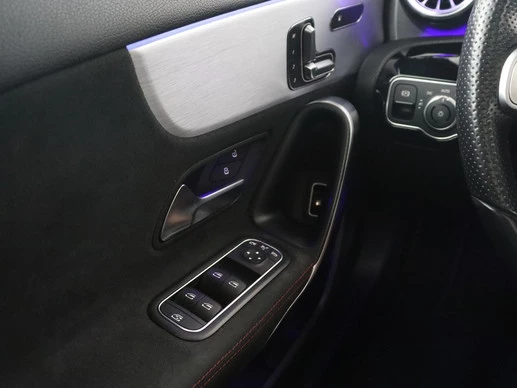 Mercedes-Benz A-Klasse - Afbeelding 14 van 30