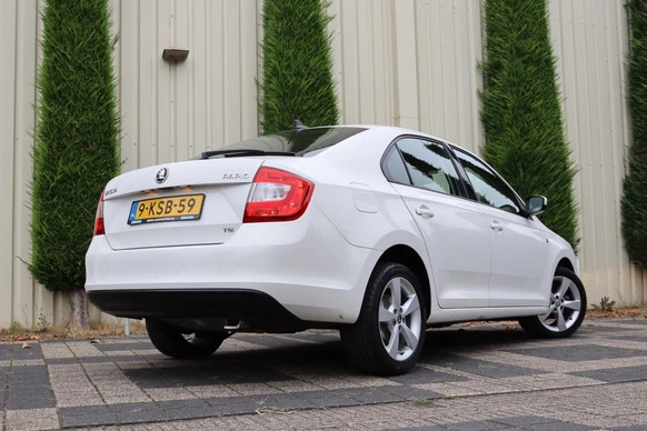 Škoda Rapid - Afbeelding 9 van 30