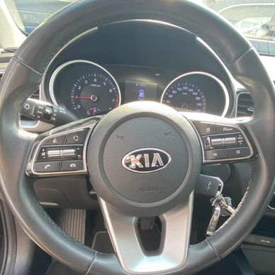 Kia Ceed - Afbeelding 10 van 26