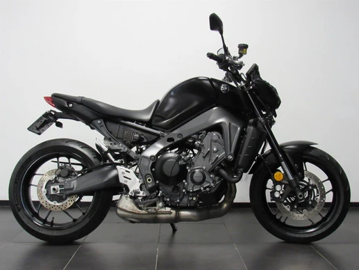 Yamaha MT 09 - Afbeelding 1 van 7