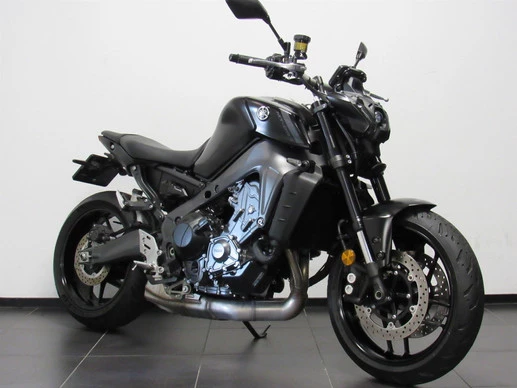 Yamaha MT 09 - Afbeelding 2 van 7