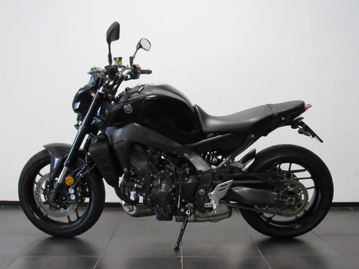 Yamaha MT 09 - Afbeelding 4 van 7