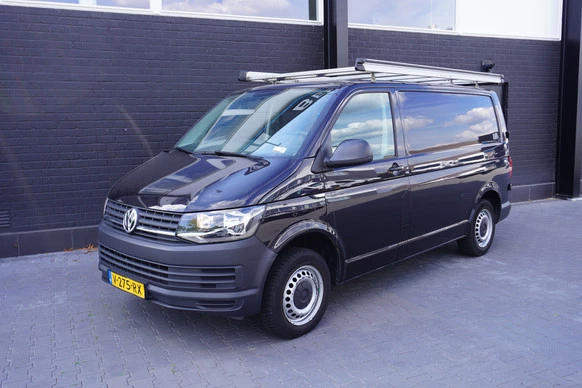Volkswagen Transporter - Afbeelding 1 van 15