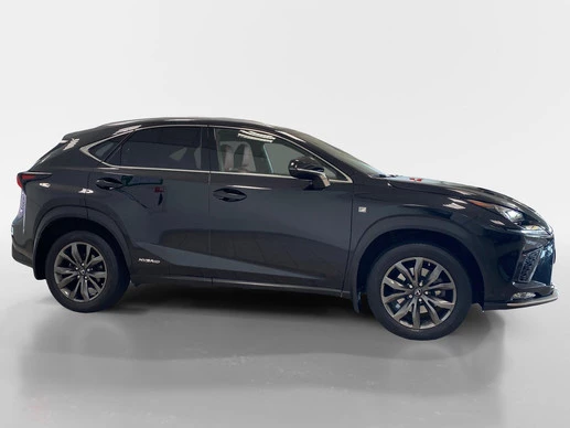 Lexus NX - Afbeelding 3 van 28