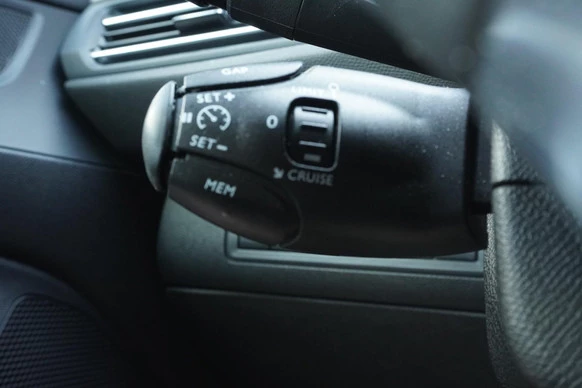 Peugeot 308 - Afbeelding 14 van 30