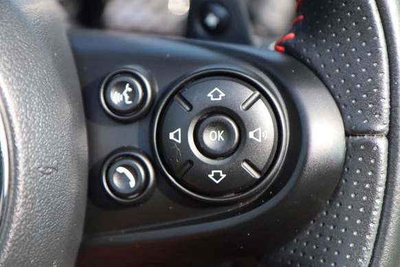 MINI Cooper Cabrio - Afbeelding 18 van 30