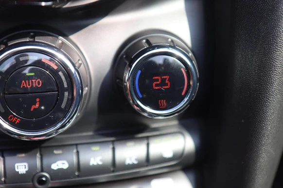 MINI Cooper Cabrio - Afbeelding 26 van 30