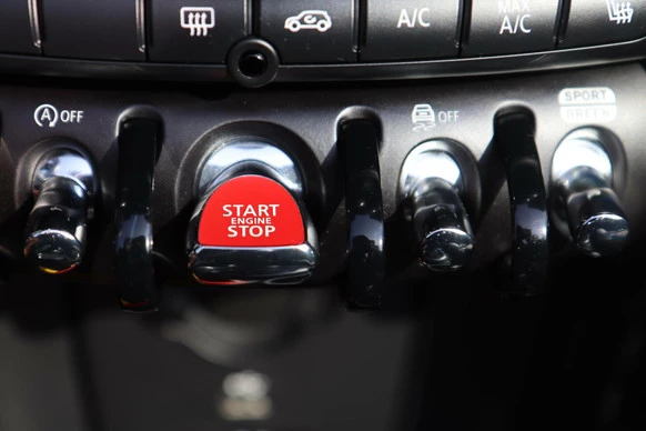 MINI Cooper Cabrio - Afbeelding 29 van 30