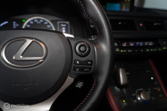 Lexus CT - Afbeelding 14 van 30