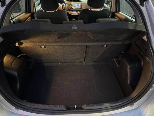 Toyota Yaris - Afbeelding 23 van 30