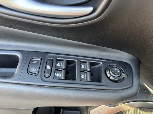 Jeep Renegade - Afbeelding 14 van 30