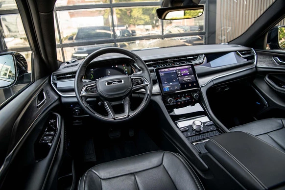 Jeep Grand Cherokee - Afbeelding 4 van 30