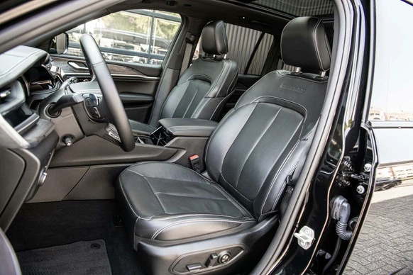 Jeep Grand Cherokee - Afbeelding 6 van 30