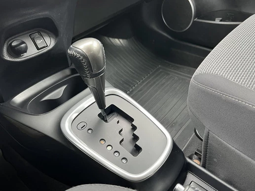 Toyota Yaris - Afbeelding 13 van 30