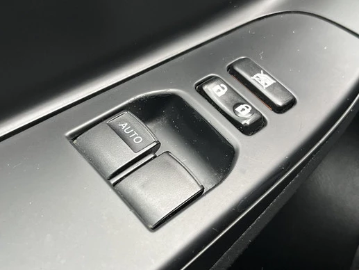 Toyota Yaris - Afbeelding 30 van 30
