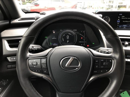 Lexus UX - Afbeelding 17 van 30
