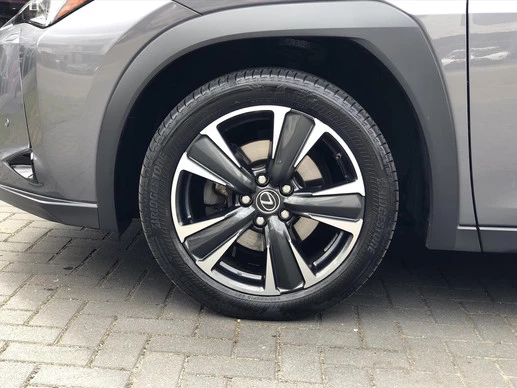 Lexus UX - Afbeelding 10 van 30