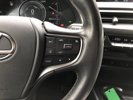 Lexus UX - Afbeelding 20 van 30