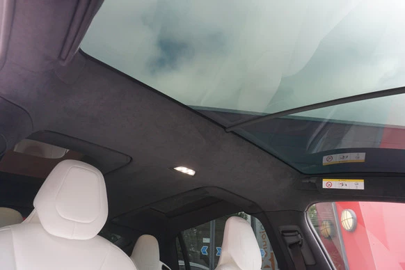 Tesla Model X - Afbeelding 2 van 27