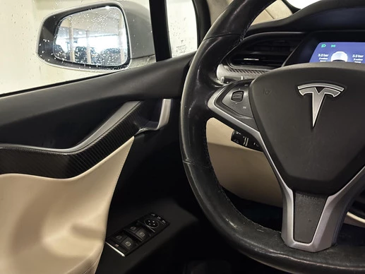 Tesla Model X - Afbeelding 11 van 30