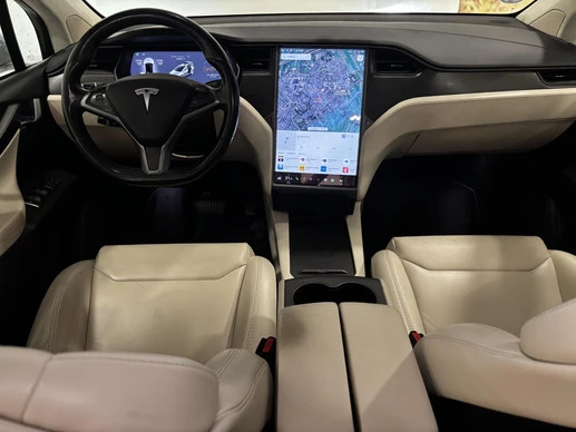 Tesla Model X - Afbeelding 13 van 30