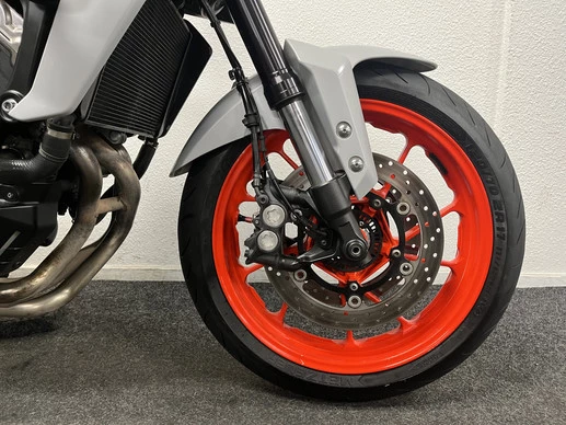 Yamaha MT 09 - Afbeelding 6 van 22