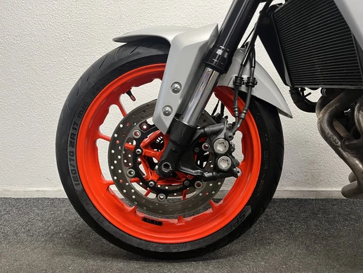 Yamaha MT 09 - Afbeelding 16 van 22