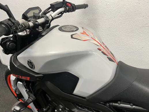 Yamaha MT 09 - Afbeelding 19 van 22
