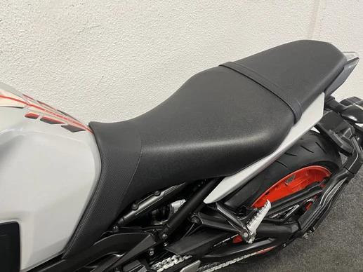 Yamaha MT 09 - Afbeelding 20 van 22