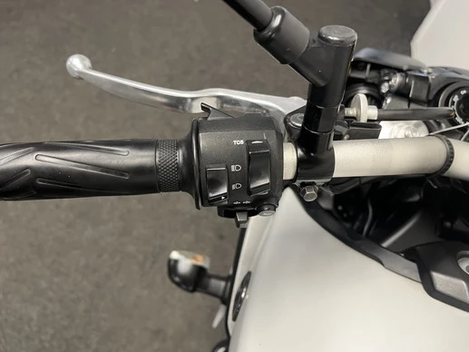 Yamaha MT 09 - Afbeelding 21 van 22