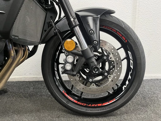 Yamaha MT 09 - Afbeelding 6 van 22