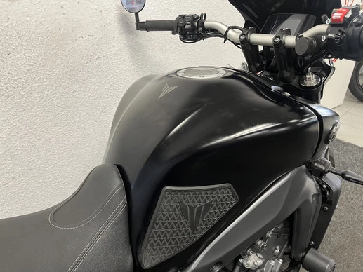 Yamaha MT 09 - Afbeelding 9 van 22