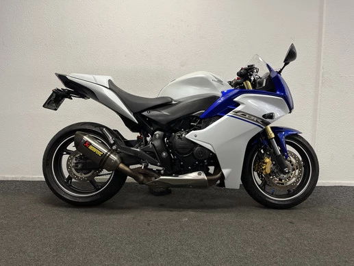 Honda CBR 600 - Afbeelding 1 van 22