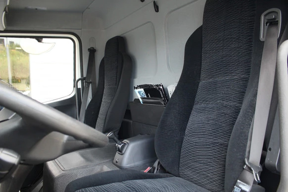 Mercedes-Benz Atego - Afbeelding 17 van 30