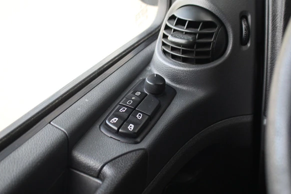 Mercedes-Benz Atego - Afbeelding 26 van 30