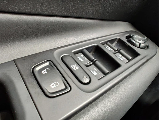Jeep Renegade - Afbeelding 25 van 30