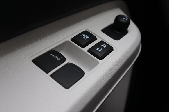 Suzuki Ignis - Afbeelding 16 van 27