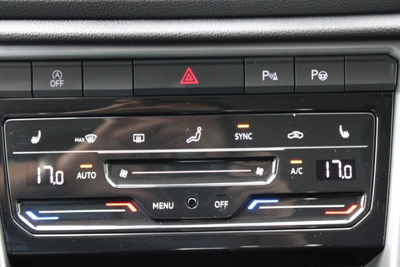 Volkswagen T-Roc - Afbeelding 16 van 21