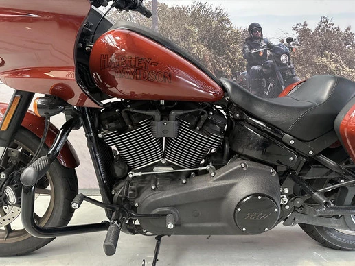 Harley-Davidson Low Rider - Afbeelding 5 van 11