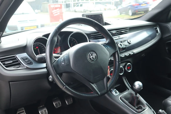 Alfa Romeo Giulietta - Afbeelding 3 van 30