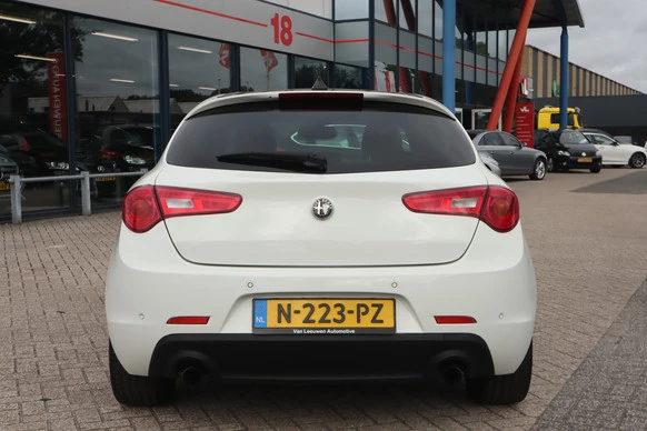 Alfa Romeo Giulietta - Afbeelding 15 van 30
