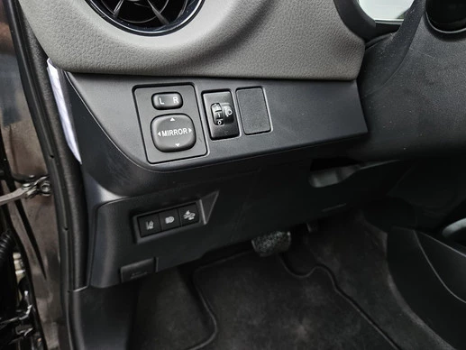 Toyota Yaris - Afbeelding 5 van 30
