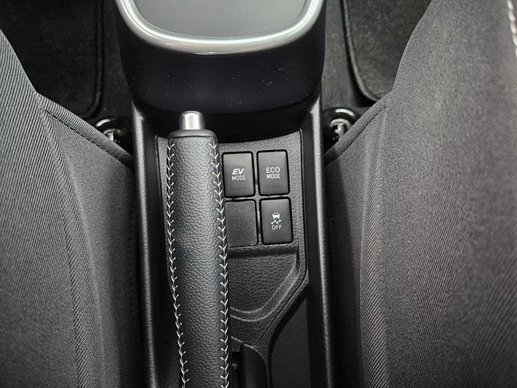 Toyota Yaris - Afbeelding 22 van 30